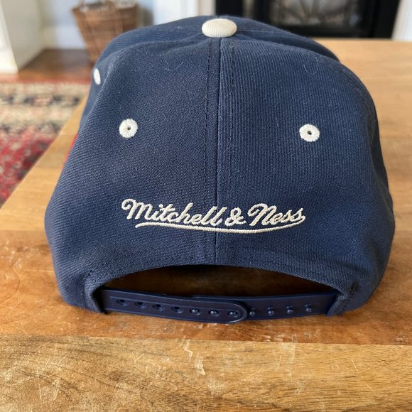 Mitchell & Ness Custom Blue/Red/Tan Flat Bill Cap - Golden State Warriors - Picture 5 of 6